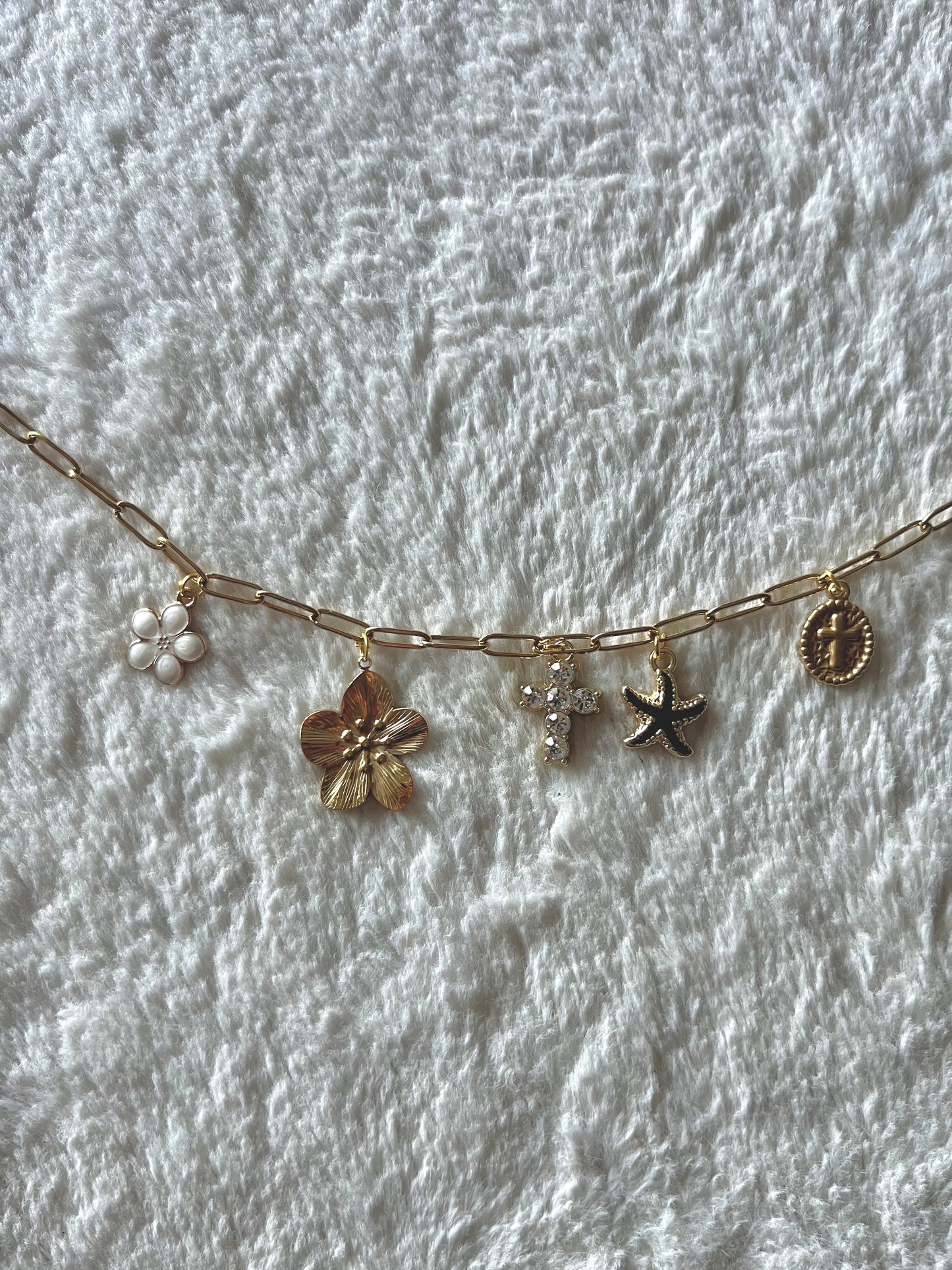 Collier Abiah